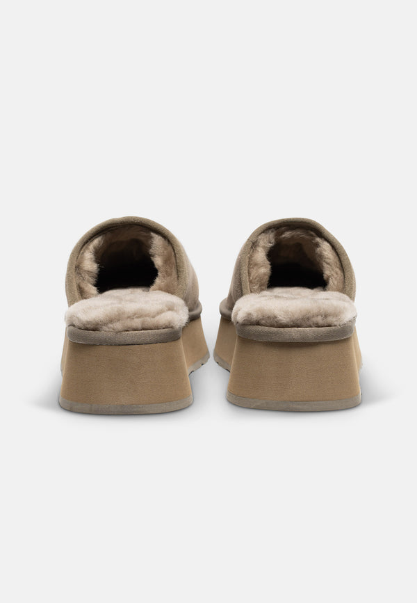 Pantofole Gaggie Clog in camoscio Beige